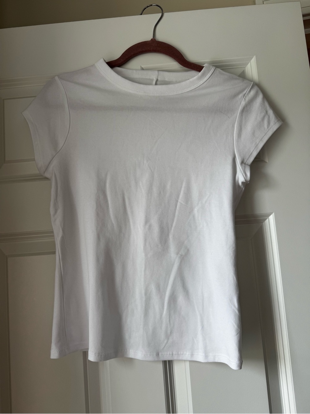 Essential Women's White Short Sleeve Crewneck Tee